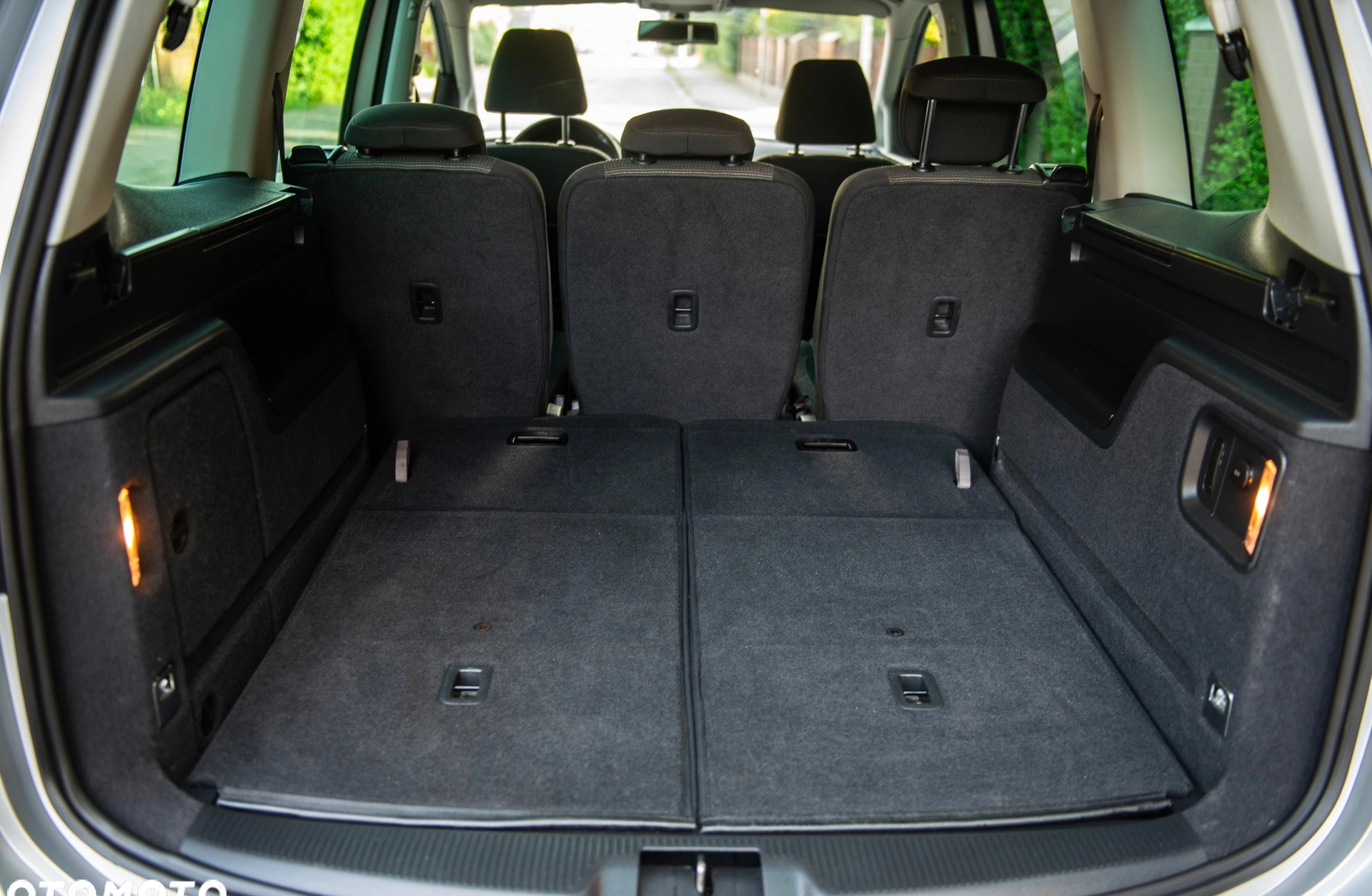 Volkswagen Sharan cena 42900 przebieg: 185000, rok produkcji 2011 z Szczecin małe 781